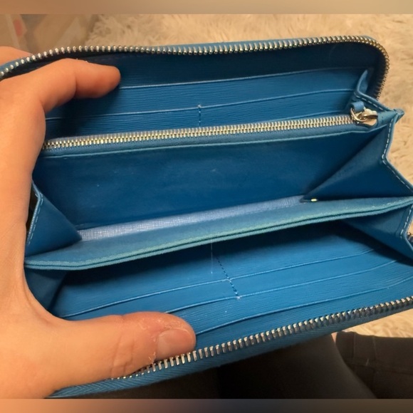 Fendi, monster strass, blue with face zip around wallet, small marks - Picture 5 of 8